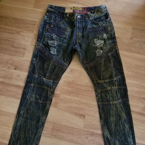 Makobi Distressed Vintage Style Jeans